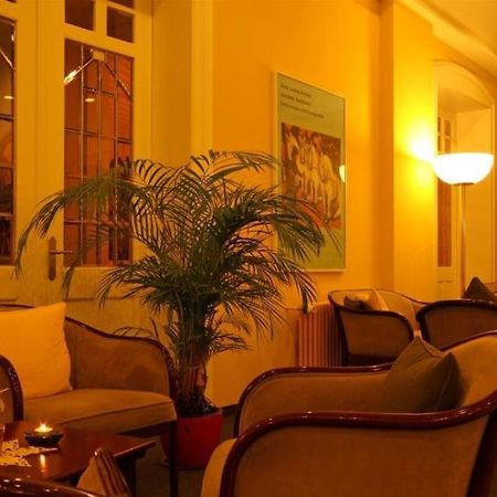 Esplanade Swiss Quality Hotel Davos Restaurant photo